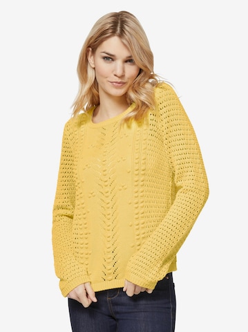 Linea Tesini by heine Sweater in Yellow: front