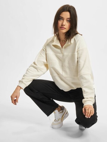 Sweat-shirt DEF en blanc