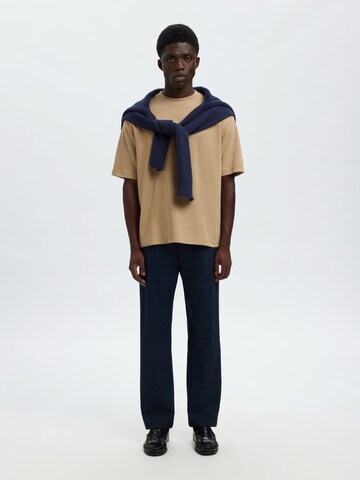 SELECTED T-shirt 'SLHOSCAR' i brun