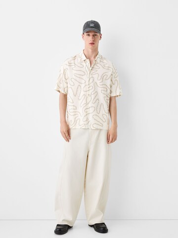 Bershka Comfort fit Overhemd in Beige