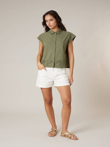 Chemisier 'Lordia' Deeluxe en vert