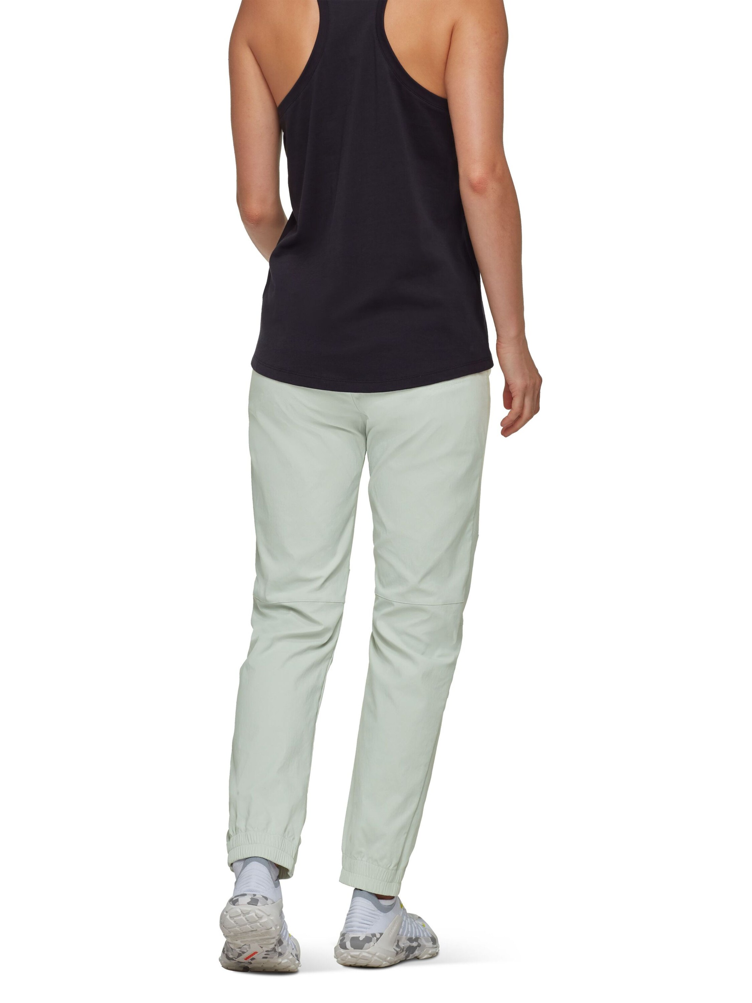 MAMMUT Tapered Outdoor Pants in Green