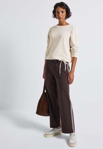 STREET ONE Sweatshirt in Weiß