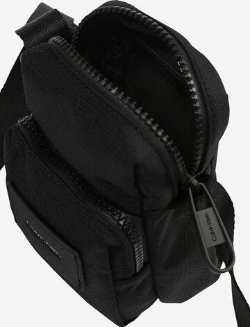 Calvin Klein Crossbody Bag in Black