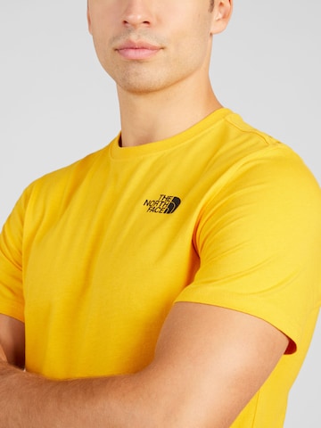 THE NORTH FACERegular Fit Tehnička sportska majica 'Red Box' - žuta boja
