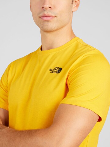 Coupe regular T-Shirt fonctionnel 'Red Box' THE NORTH FACE en jaune