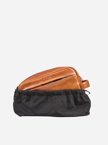 NEGOTIA Leather Toiletry bag 'Mori' in Brown