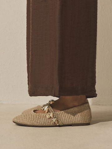 Next Ballerina met riempjes 'Forever Comfort' in Beige