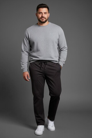 Man's World Tapered Pants in Black