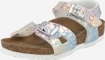 BIRKENSTOCK Sandalen 'Rio' in Zilver: voorkant