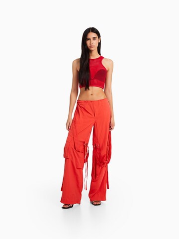 Haut Bershka en rouge