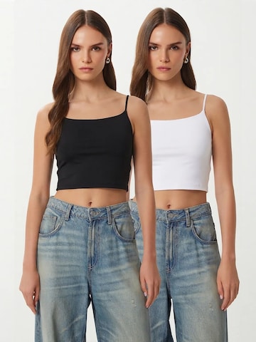 Top 'Crop Top' di Happiness İstanbul in nero: frontale