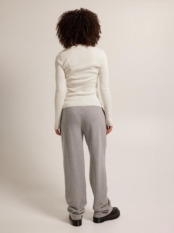 Loosefit Pantalon America Today en gris