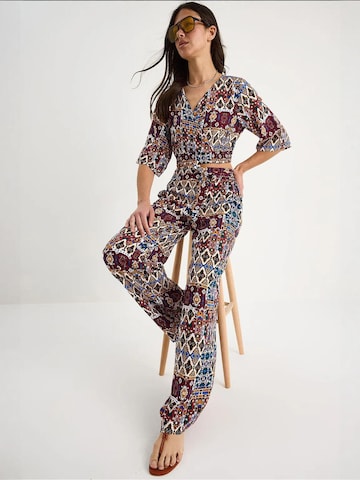 Pantalons de tailleur Bianco Lucci en rouge