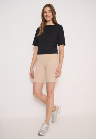 CECIL Skinny Shorts in Beige