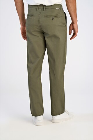 Lindbergh Regular Chino Pants in Green