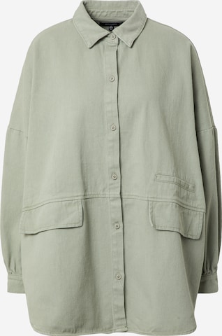 Missguided Blouse in Green: front