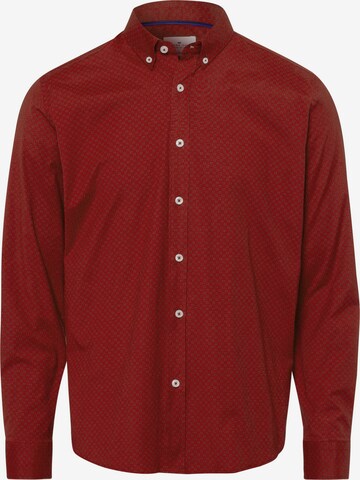 Cross Jeans Regular fit Button Up Shirt in Red: front