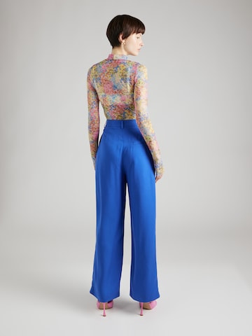 Monki Wide leg Pleat-Front Pants in Blue