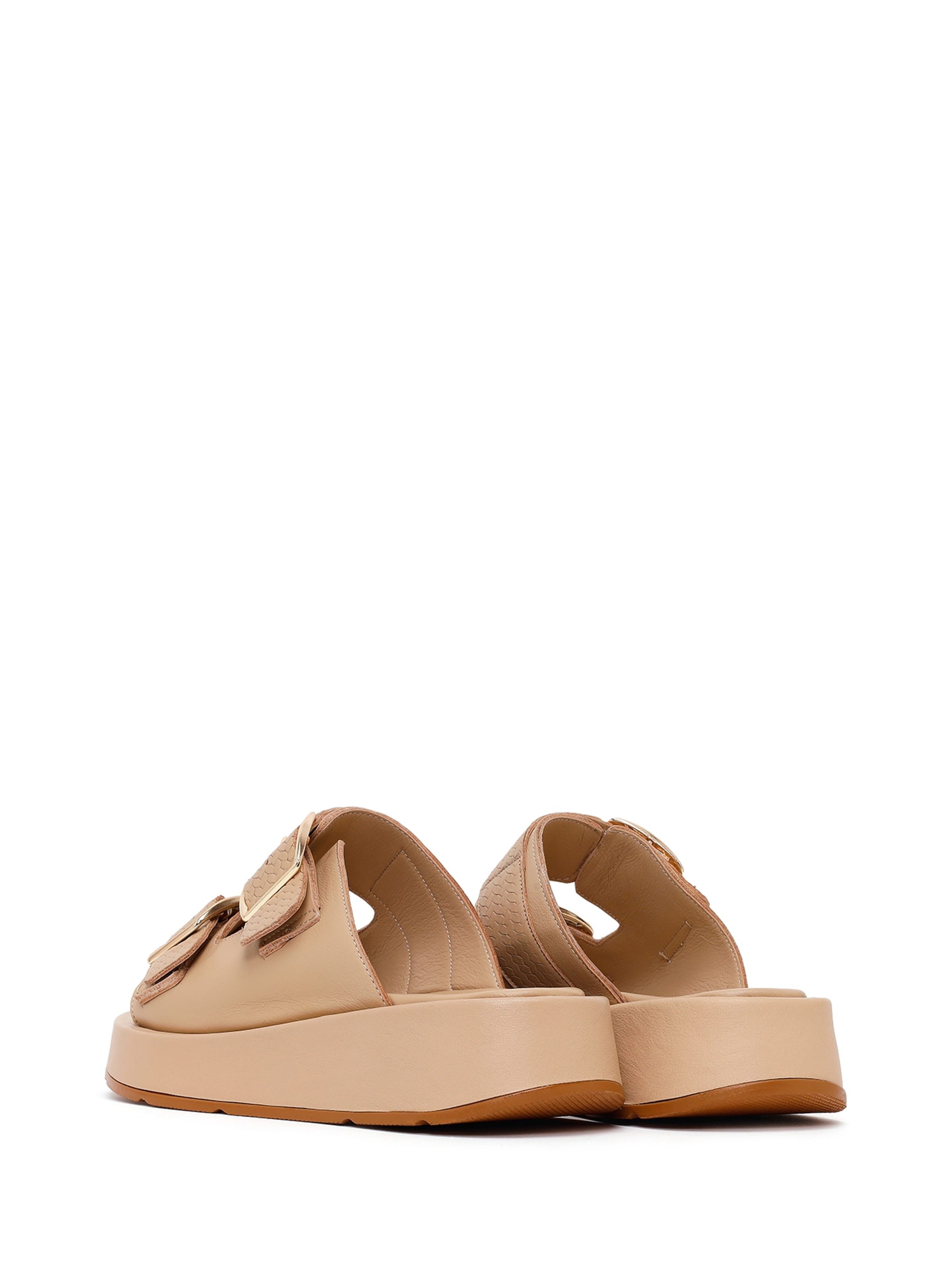 Derimod Pistokkaat värissä beige