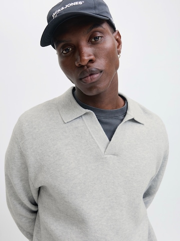 Pulover de la JACK & JONES pe gri