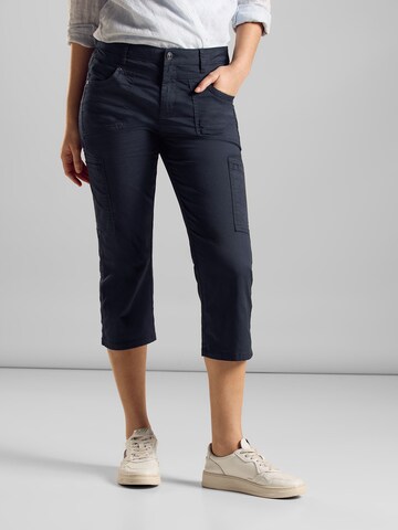 STREET ONE Slim fit Cargo trousers 'Yulius' in Blue: front