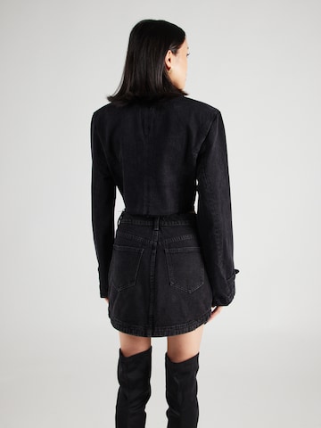 Hoermanseder x About You - Blazer 'Kira' en negro