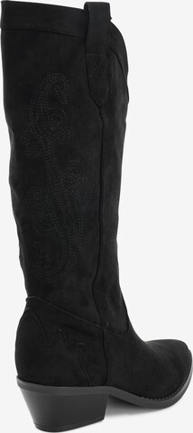 Findlay Cowboy Boots in Black