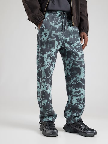 Nike Sportswear Обычный Штаны 'Tech Fleece' в Зеленый: спереди