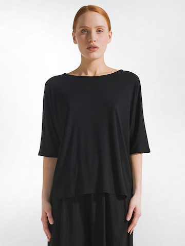 Maglietta di DEHA in nero: frontale