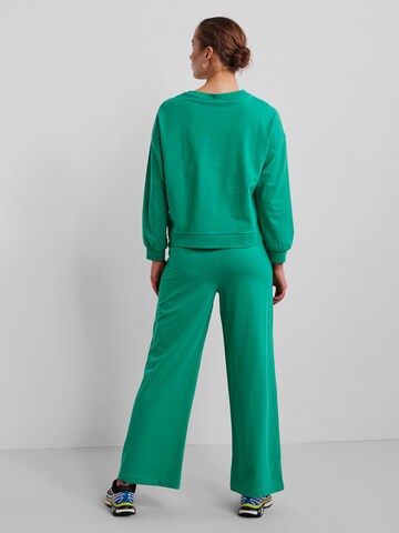 PIECES Sweatshirt 'Vienna' in Grün