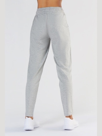 True North Tapered Pants 'Jogging Pants' in Grey