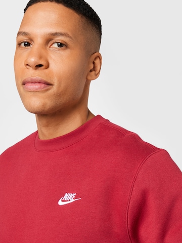 Nike SportswearRegular Fit Sweater majica 'Club Fleece' - crvena boja