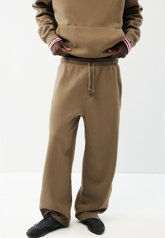 Pull&Bear Baggy Byxa 'STWD' i brun: framsida