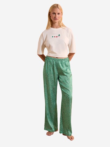 Pantaloncini da pigiama 'Teverde' di ETAM in verde