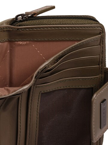bugatti Wallet 'SINA' in Beige