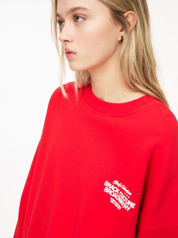 Pull&Bear Sweatshirt in Rot