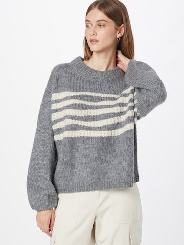 STEFFEN SCHRAUT Sweater 'Malia' in Grey: front