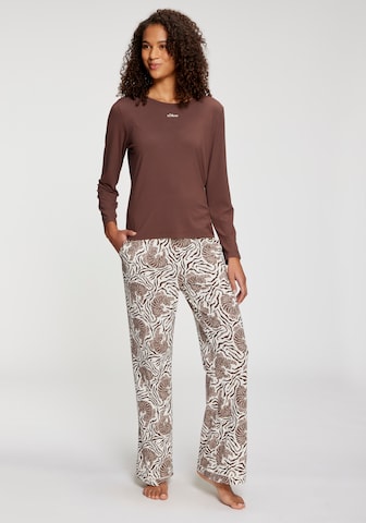 s.Oliver Pyjamas i brun: framsida