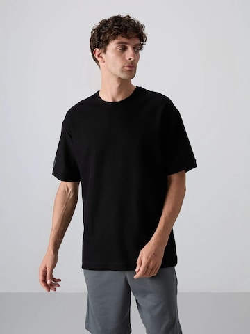 Tommy Life Shirt in Black