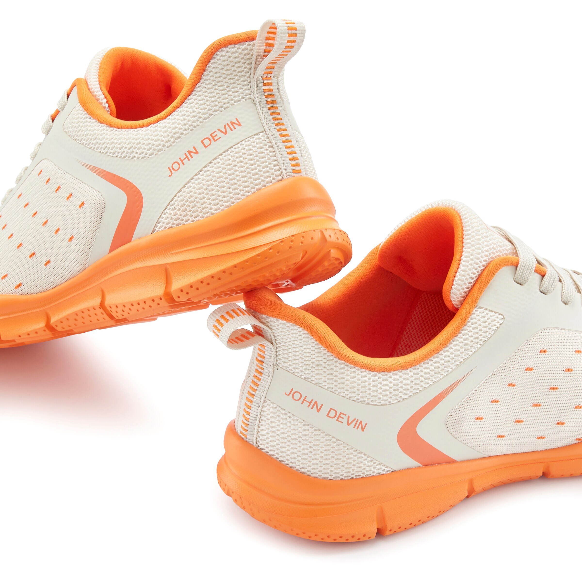 JOHN DEVIN Σνίκερ χαμηλό σε λευκό