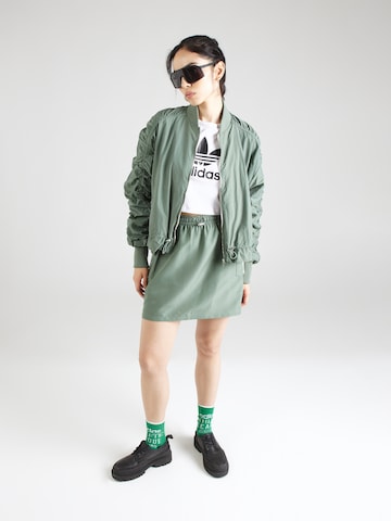 ADIDAS ORIGINALS Prehodna jakna | zelena barva