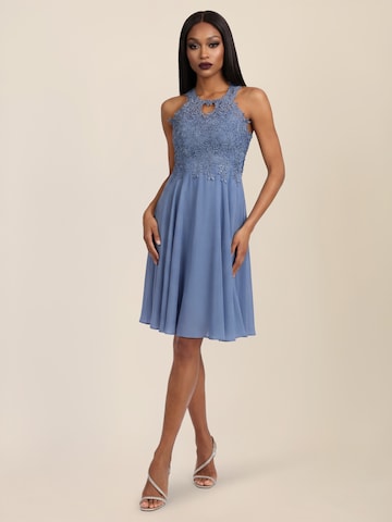 APART Kleid in Blau: Vorderseite