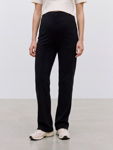 MAMALICIOUS Regular Trousers 'MLBrooke' in Black: front