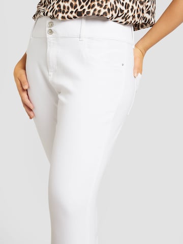 ONLY Carmakoma Skinny Jeans 'ANNA' in White