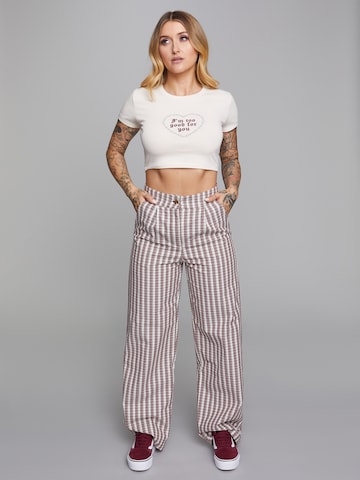 Wide leg Pantaloni con pieghe 'Jenna' di ABOUT YOU x Sharlota in marrone