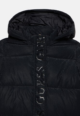 Geacă de iarnă de la GUESS pe negru