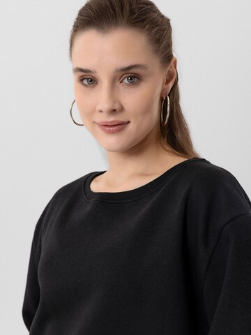 Pull-over 'Emma' Jacey Quinn en noir
