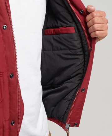 Veste mi-saison Superdry en rouge