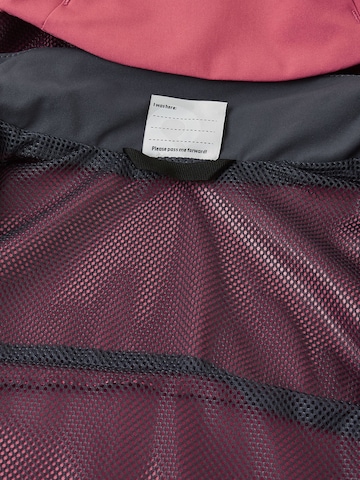 Veste outdoor 'Vaeltava' Reima en rouge